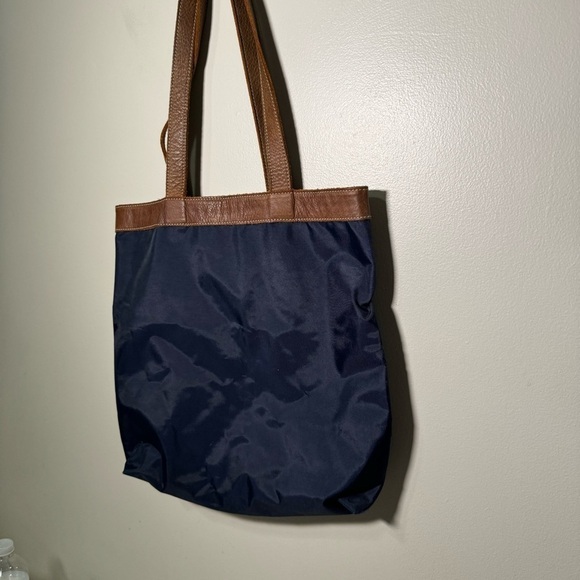 Vintage  roots genuine leather and nylon heavy duty tote bag - Picture 2 of 4